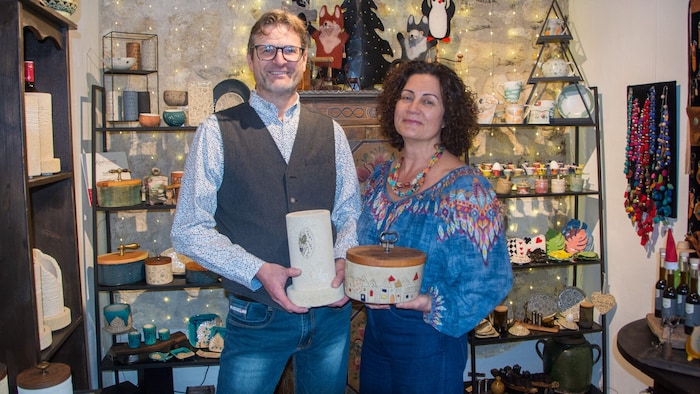 Wolfgang Morawitz und Margit Koller in ihrem Atelier.