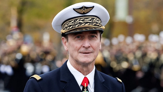 Der französische Generalstabschef Fabien Mandon warnt in der neuen Broschüre vor Krieg.