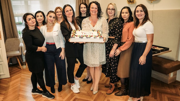 Vor kurzem feierte das ganze Team das zehnjährige Bestehen des Teddyhauses Wien.