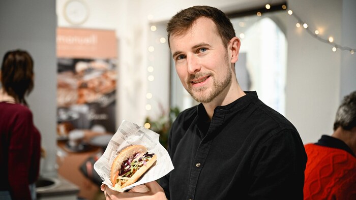 Felix Wiesinger will die Linzer von seinem regionalen „Kebap“ überzeugen.