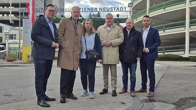 Landesgeschäftsführer Matthias Zauner, Bürgermeister Klaus Schneeberger, Gemeinderätin Gerlinde ...