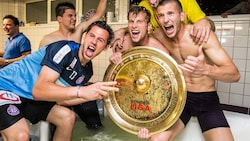 Alex Grünwald (Mi.) feierte 2012/13 mit Austria Wien den Meistertitel.