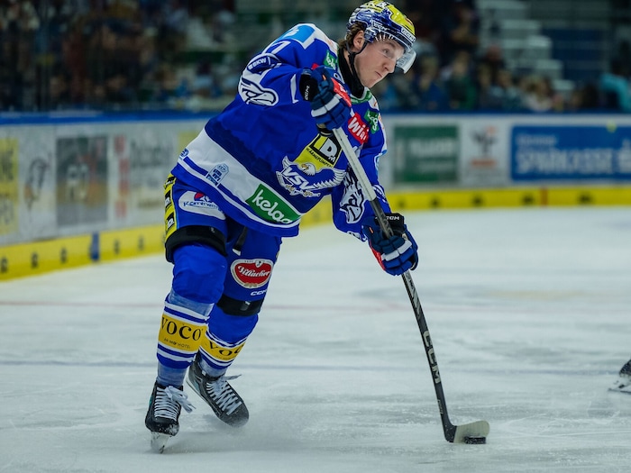 Philipp Lindner stand an einem Wochenende fast 60 Minuten auf dem Eis.