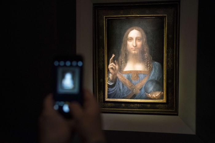 Das teuerste je versteigerte Bild stammt von Leonardo da Vinci. „Salvator Mundi“ erzielte im ...