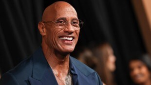 Dwayne „The Rock“ Johnson hat sich eine besonders rührende Hommage an sein „Jumanji“-Vorbild ...