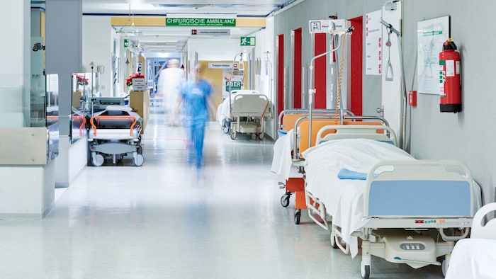 Der Gesundheitsamtsleiter vermerkte, dass sich der Zustand der Patientin mittlerweile gebessert ...