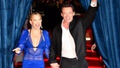 Kate Hudson und Hugh Jackman bei der Premiere ihres Films „Song Sung Blue“ in Berlin. Später ...