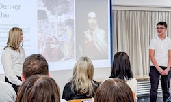 Bei der Präsentation konnten die Schülerinnen und Schüler beweisen, dass sie fit für den ...