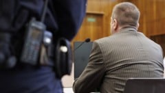 Ende April wurde Robert L. von den Geschworenen schuldig gesprochen und zu lebenslanger Haft ...