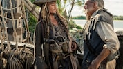 Johnny Depp mit Kevin McNally in dem Mega-Blockbuster „Fluch der Karibik“