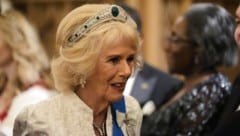 Königin Camilla überraschte alle mit der Wahl ihrer Tiara. 