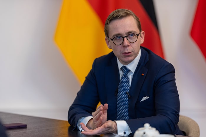 Amthor weicht bei der Frage, ob er auch Minister werden wolle, elegant aus.