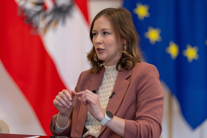 Ministerin Claudia Plakolm.