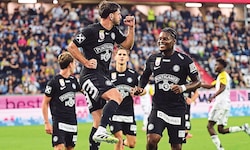 In der ersten Bundesliga-Runde jubelten Otar Kiteishvili und Co. über einen 2:0-Sieg beim LASK.