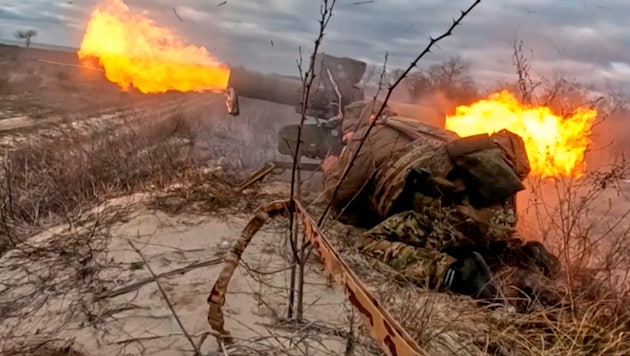 Die ukrainische Armee hat sich in dem dreijährigen Krieg tapfer geschlagen, war aber stets an ...