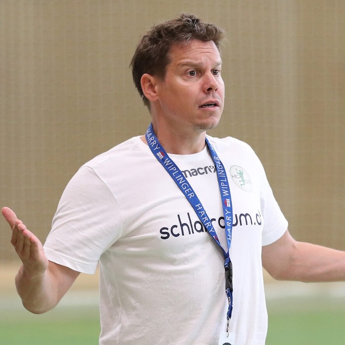 Anwalt Michael Pontasch (hier als ehemaliger Trainer des HC Kärnten).