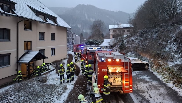 In diesem Reihenhaus geriet eine Wohnung in Brand.