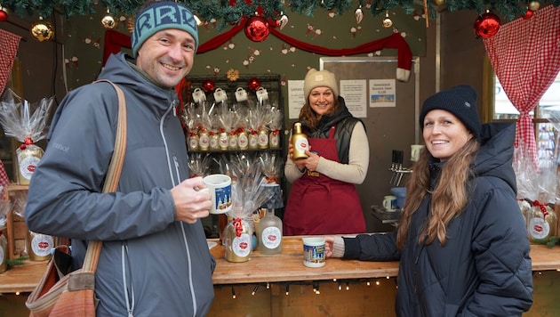 Die ersten Glühwein-Häferln sind bereits ausgeschenkt worden.