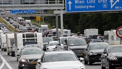 Vor der Grenze Walserberg rechnen Experten mit Stau.