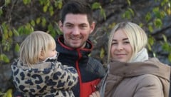 Lara ist zweieinhalb Jahre alt und macht dank einer Therapie tolle Fortschritte. Doch es ist ...