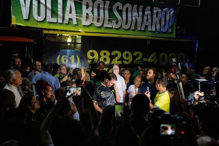 Bolsonaro-Unterstützer bei einer Mahnwache