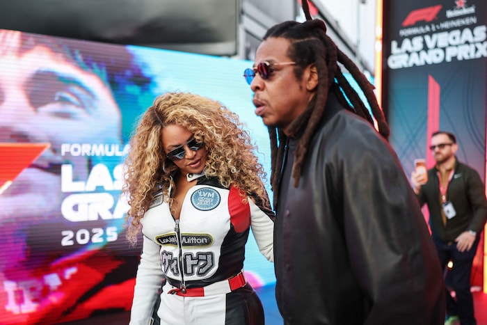 Beyoncé besuchte die Rennstrecke zusammen mit Ehemann Jay-Z.