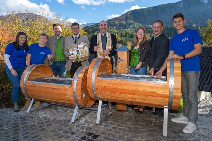 Bei der Eröffnung des neuen Platzes ging‘s rund.