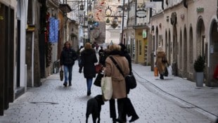 Nicht nur online, auch im stationären Handel in der Stadt locken Angebote.