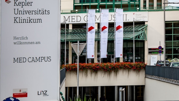 In der Kepler Uniklinik wie in der OÖ Gesundheitsholding wird eine neue Nummer 1 im ...