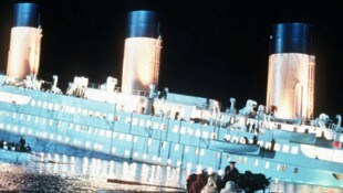 Die Golduhr eines ertrunkenen Titanic-Paares erzielte bei einer Auktion umgerechnet mehr als ...