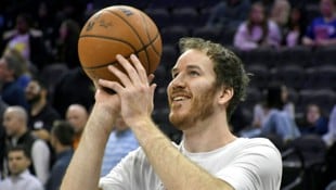 Jakob Pöltl durfte sich gegen Brooklyn eine Pause gönnen. Heute Nacht soll er gegen Cleveland ...