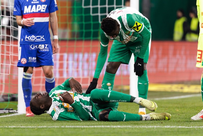 Auch Rapid-Verteidiger Serge-Philippe Raux Yao hat sich verletzt.