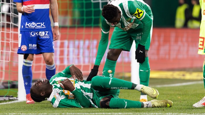 Auch Rapid-Verteidiger Serge-Philippe Raux Yao hat sich verletzt.