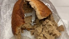 Der Brotlaib war wohl etwas schwerer als gewöhnlich. 