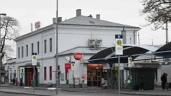 Am Bahnhof kam es in Mödling zu einem Polizeieinsatz.