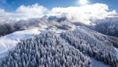 Unterhalb der Burgstallalmbahn (links) kam es am Sonntag zur Tragödie.