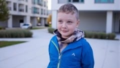 Martin mag Menschen sehr und wünscht sich nichts sehnlicher, als mit anderen Kindern zu spielen. ...