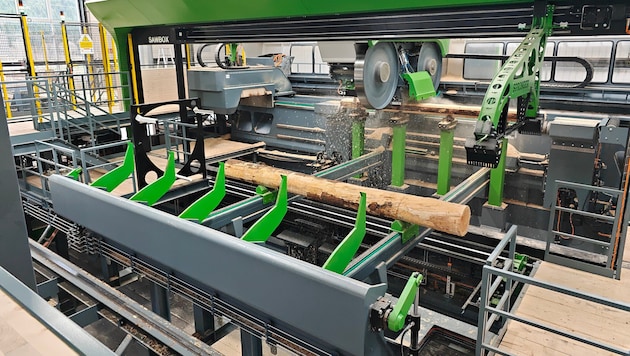 In der Holzbranche wird immer nach Fachkräften gesucht. Lösungen wie die Sawbox, mit der eine ...