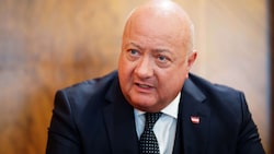 Der 65-Jährige musste vier Wochen pausieren.