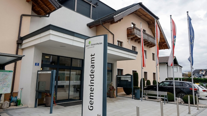 Die Gemeinde ist eine Streusiedlung aus 15 Ortsteilen.