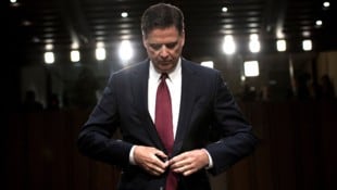 Comey war im Mai 2017 von Trump gefeuert worden.