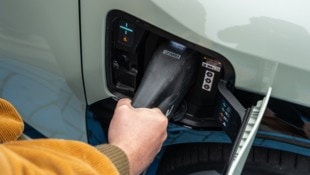 Auch beim Laden halten sich die gemessenen Werte in Grenzen.