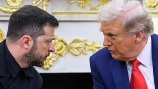 Trump störte die Verhandlungen wieder mit abfälligen Bemerkungen über Selenskyj.