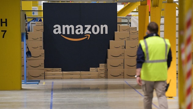 Der Konzern soll bei Importen aus Fernost weder Steuern noch Zoll entrichtet haben.