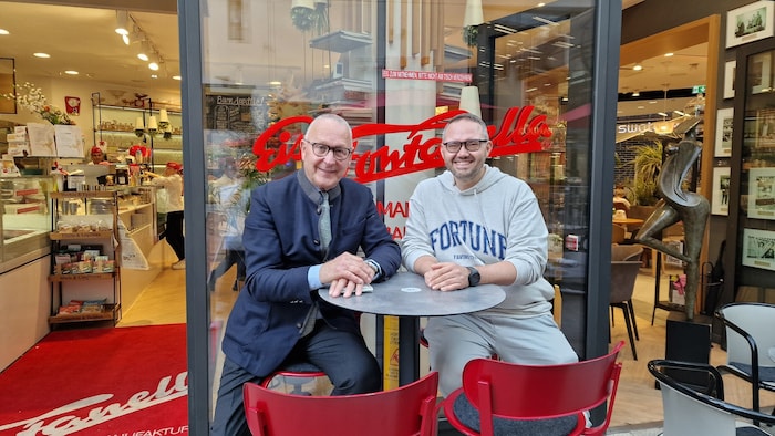 „Krone“-Reise-Redakteur Mario Aberl traf Spaghetti-Eis-Erfinder Dario Fontanelle in seinem ...