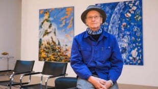 Roman Scheidl ist für „tanzende Pinsel“ bekannt, seine Malerei bewegt sich zwischen Figuralem ...