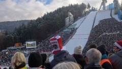 Man hat sich auf die Finanzierung einer Flutlichtanlage im Bergisel-Stadion geeinigt.