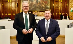 Christopher Drexler (links) mit Werner Amon, der ihm als Landtagspräsident nachfolgt