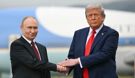 Von links: Russlands Präsident Wladimir Putin und US-Präsident Donald Trump (Archivbild)