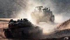 Israelische Panzer auf Patrouille im Grenzgebiet zwischen Israel und dem Libanon 